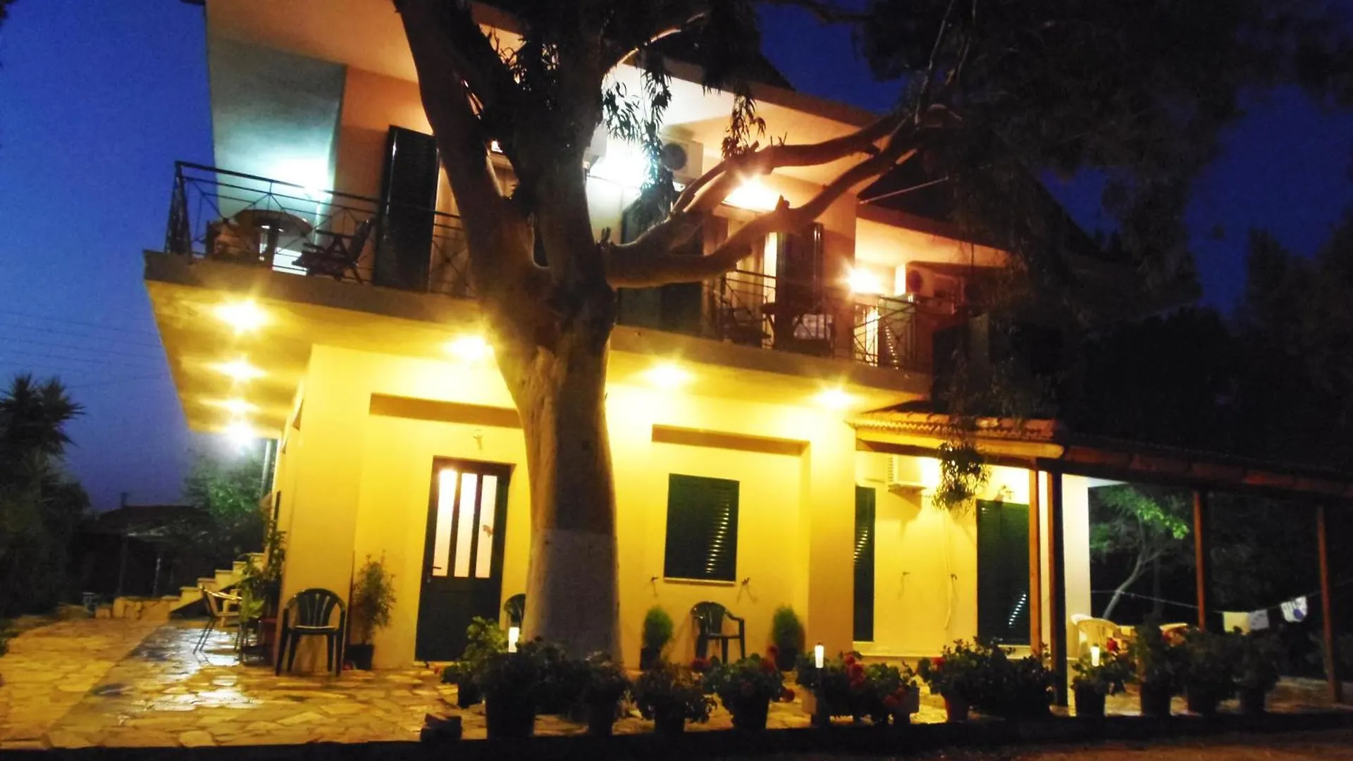 Synodinos Studios Apartment Lixouri